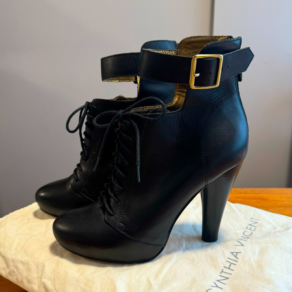 Cynthia Vincent leather ankle booties